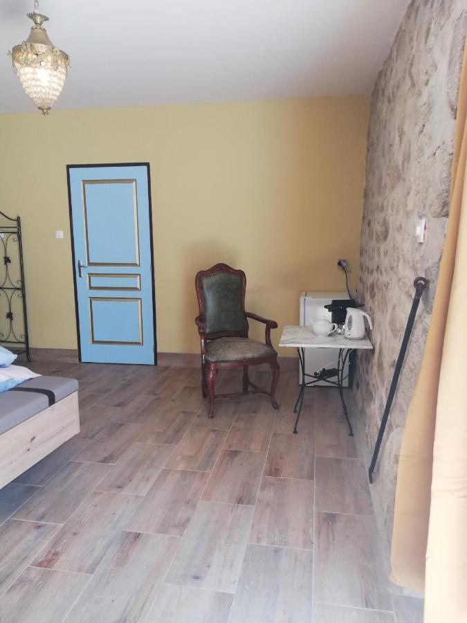 Chambre D'Hote Moulin Du Breuil. Pionnat Exterior foto
